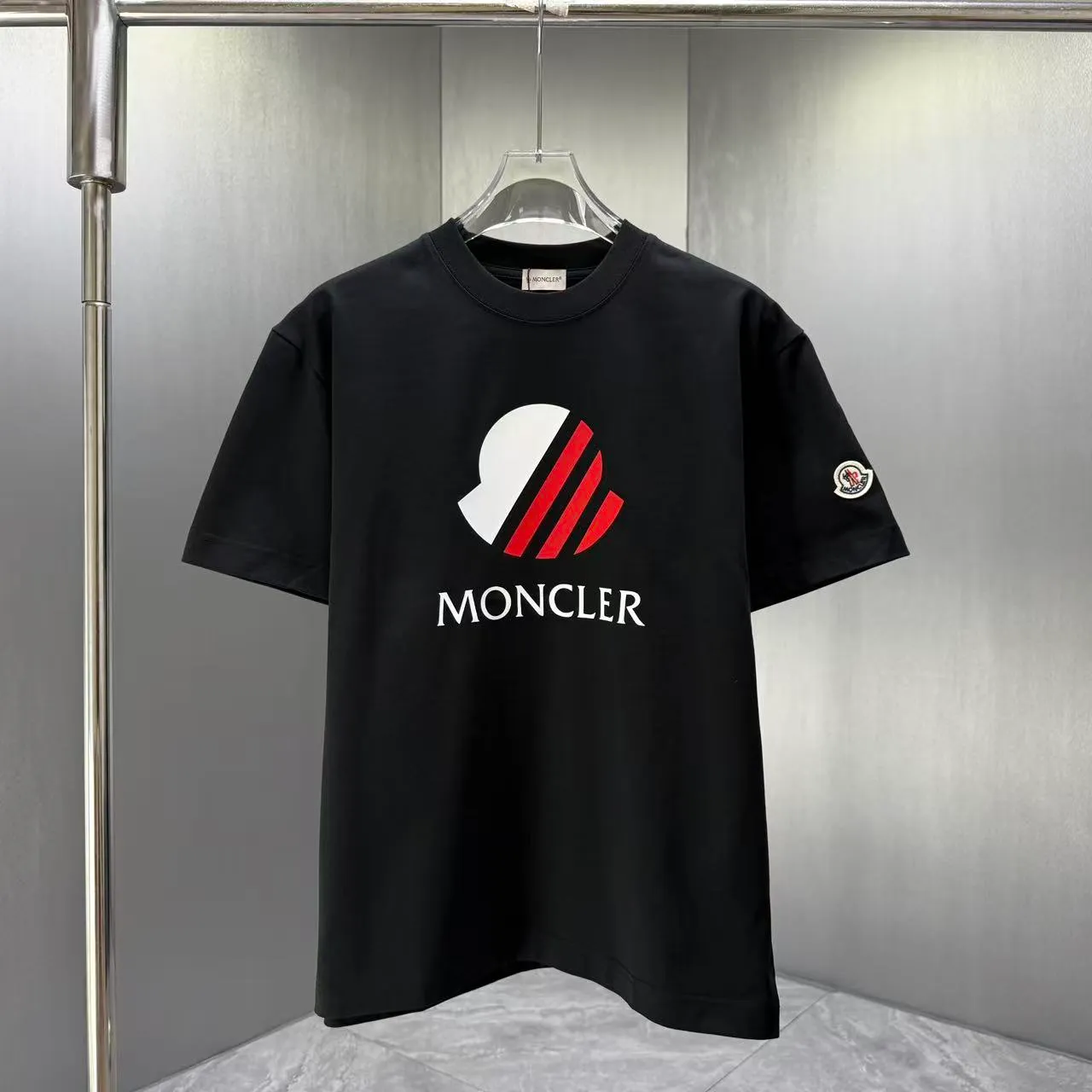MONCL* * 2026 New Arrival T logo ：Black White Dark Blue Sizes：S M L XL XXL